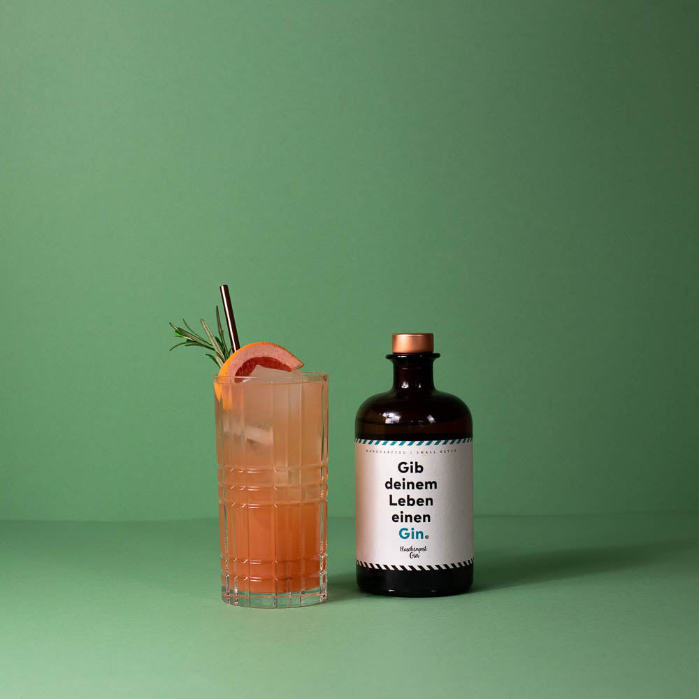 Frischekick der Cocktail mit vielen Vitaminen mit dem Gin: Gib deinem Leben einen Gin von Flaschenpost Gin