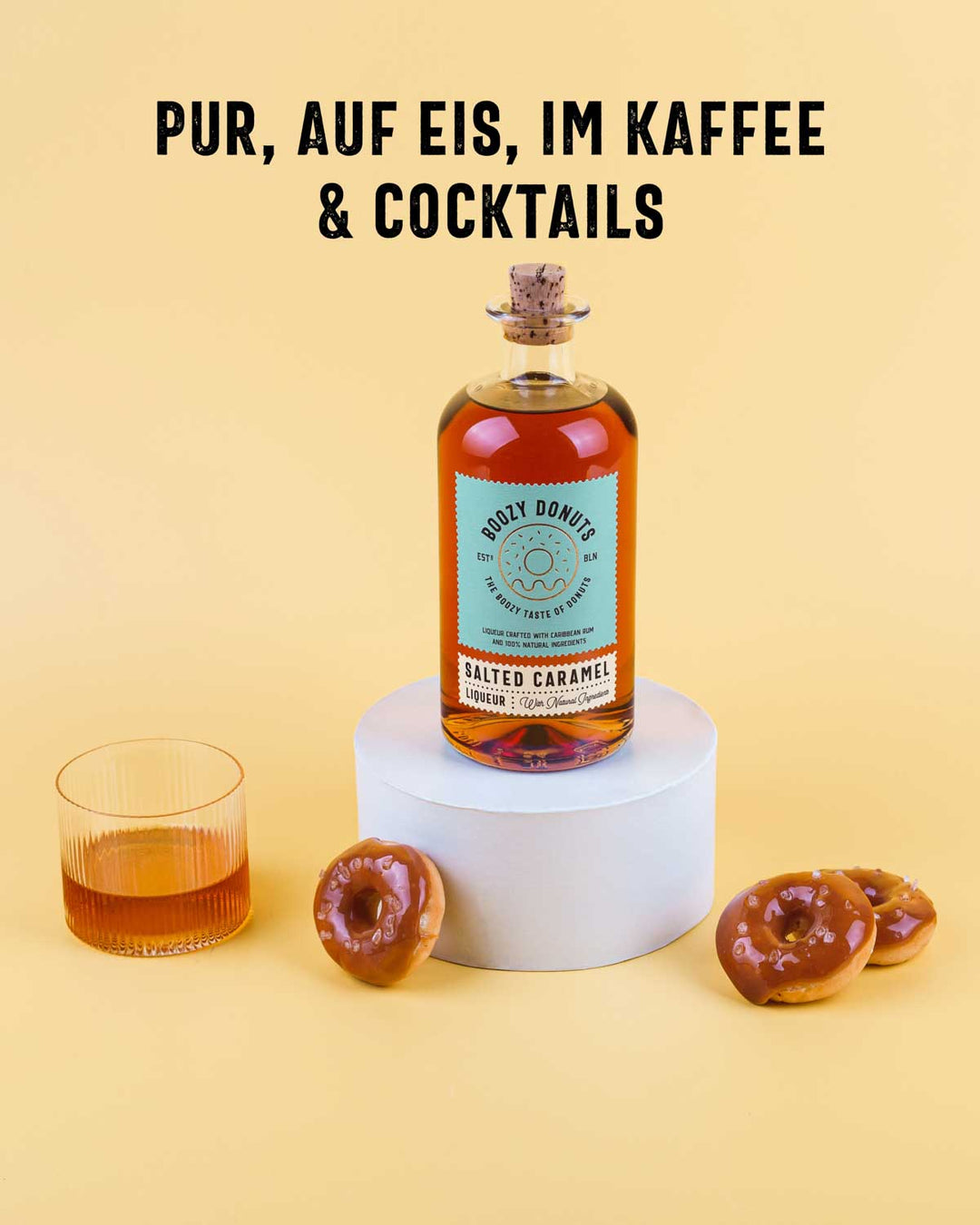 Der Boozy Donuts Salted Caramel Likör ist vielfältig einsetzbar, ob im Kaffee oder Cocktail oder als Dessert auf deinem Lieblingseis - und selbstverständlich auch pur unwiderstehlich lecker.