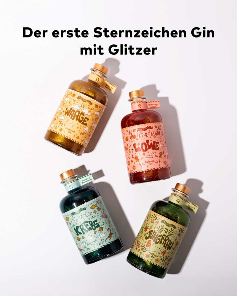 AstroloGin der erste Sternzeichen Gin mit Glitzer – funkelnd und glitzernd wie die Sterne. Zu jedem Sternzeichen ein passendes Design & humorvolle Story auf dem Etikett! Zu sehen sind vier Editions: Von jedem Tierzeichen Element eine Flasche.