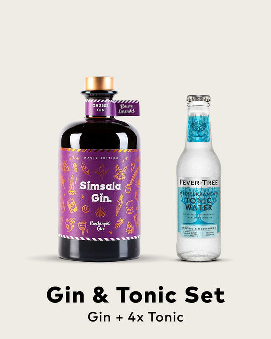 Unser Gin und Tonic Set beinhaltet vier Flaschen Fever-Tree Tonic und eine Flasche Simsala Gin von Flaschenpost Gin, er wechselt bei Hinzugabe von Tonic seine Farbe von blau zu lila. Die Botanicals sind Pflaume und Lavendel. Perfekt für einen magischen Abend!